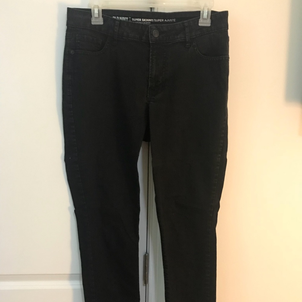 Black skinny jeans